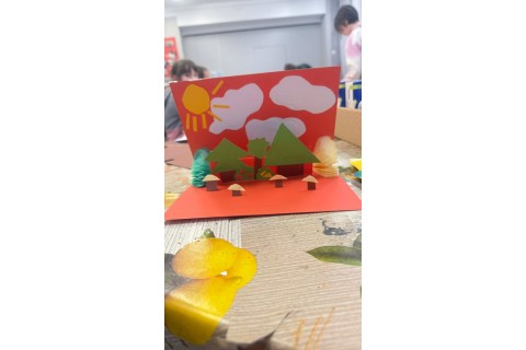 Warsztaty kreatywne dla dzieci 8+ Kartki 3D